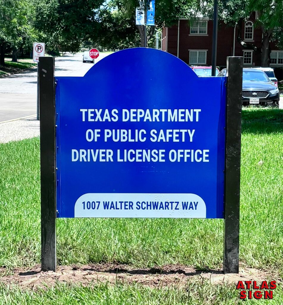 blinn entrance sign1